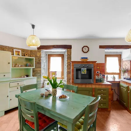 Casa Monte Motovun Hébergement de vacances *